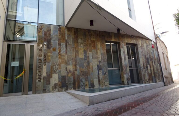 El Archivo Municipal de Crevillent recibe una subvención para digitalizar su documentación histórica