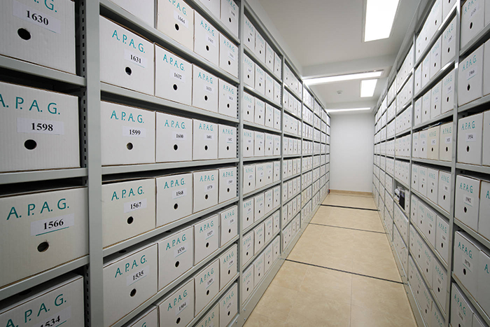 El Archivo de la Alhambra restaura y digitaliza toda su documentación